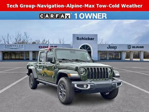 2022 Jeep Gladiator Sport S