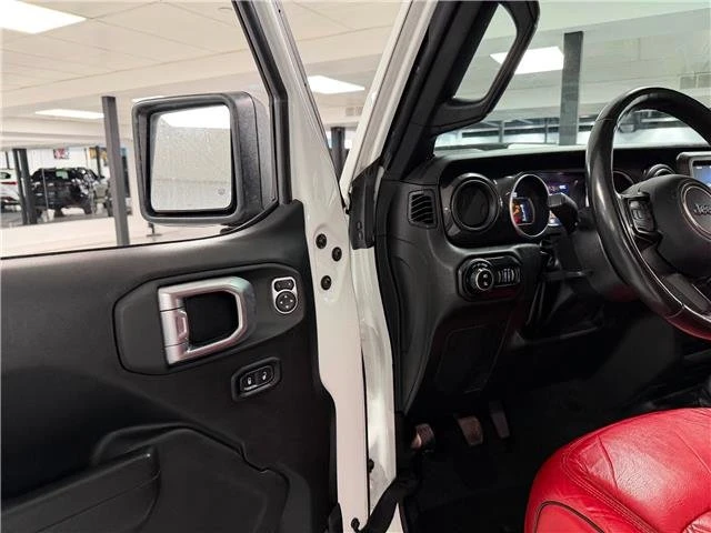 2022 Jeep JT Gladiator - Image 14 of 20