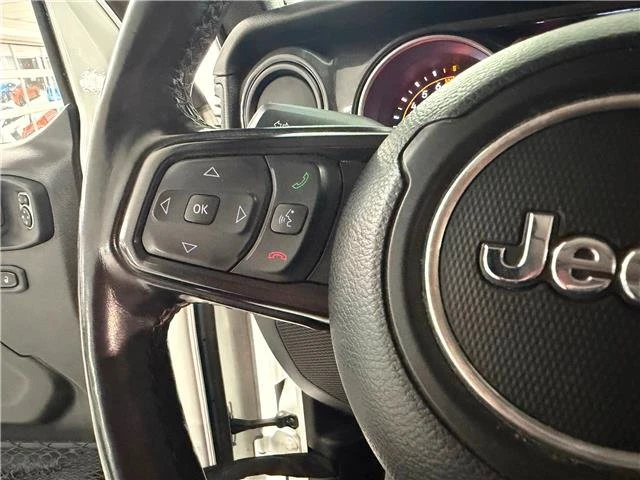 2022 Jeep JT Gladiator - Image 12 of 20