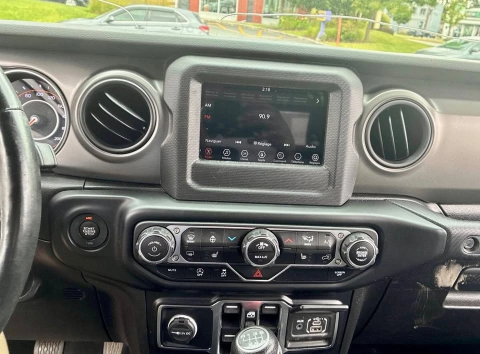2022 Jeep JT Gladiator - Image 9 of 11