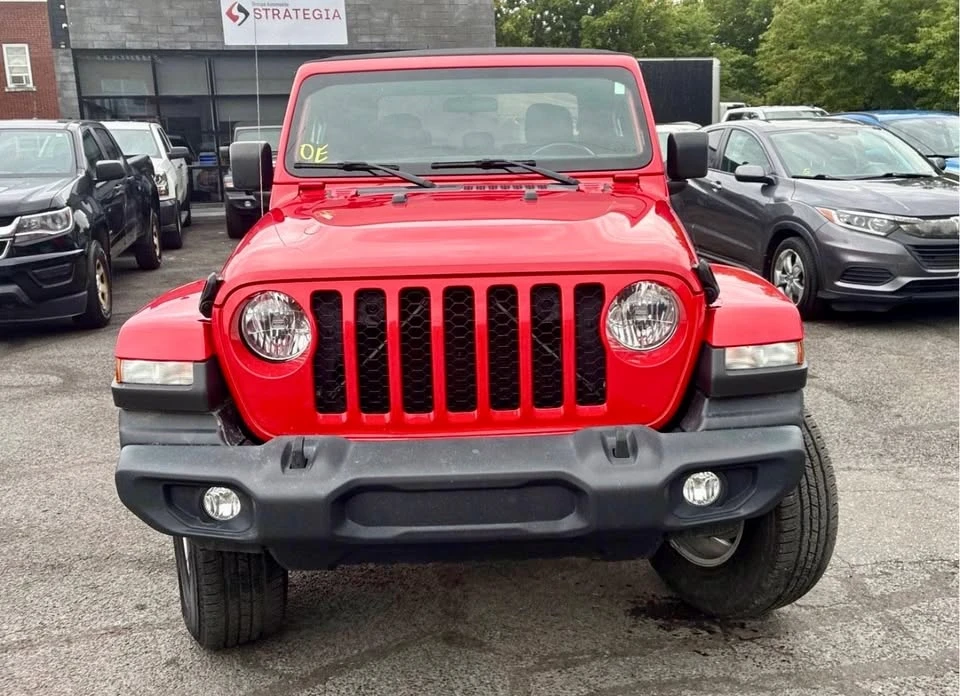 2022 Jeep JT Gladiator - Image 2 of 11