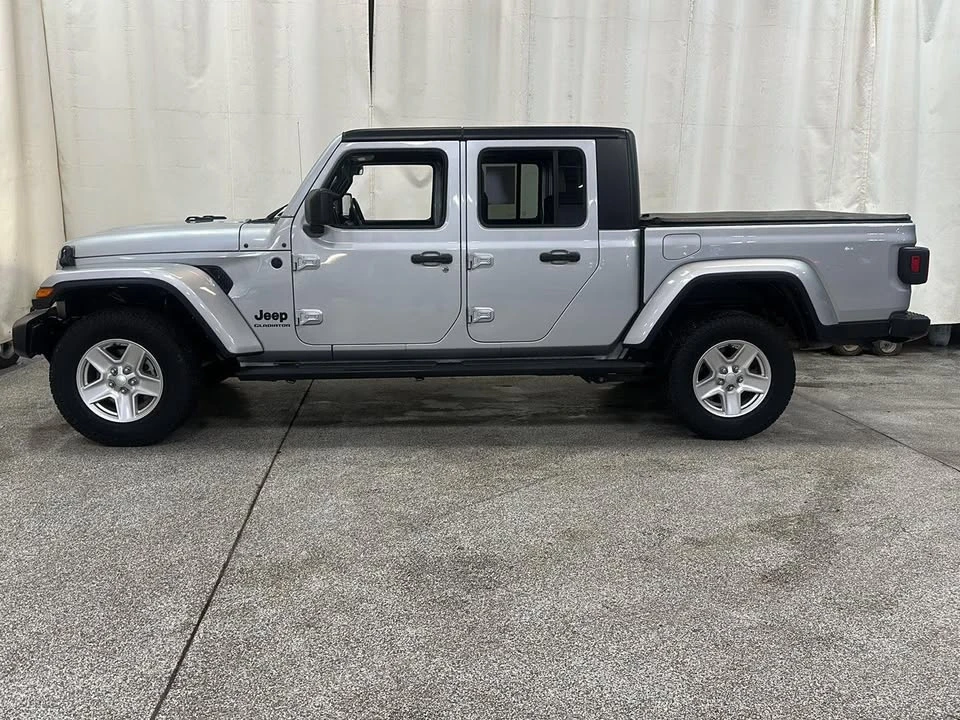 2022 Jeep JT Gladiator - Image 2 of 20