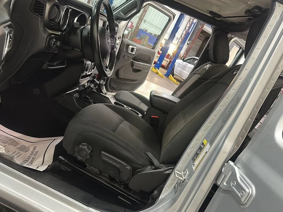 2022 Jeep JT Gladiator - Image 17 of 20