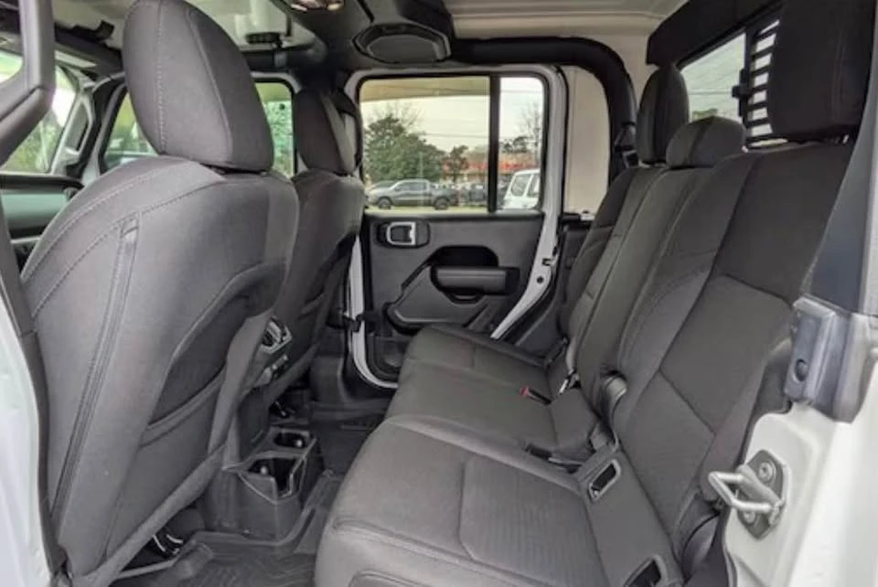 2022 Jeep JT Gladiator - Image 3 of 6
