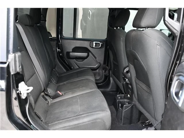 2022 Jeep JT Gladiator - Image 19 of 21
