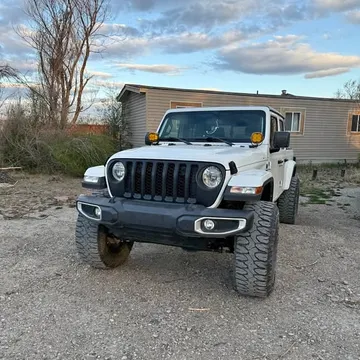 2022 Jeep Gladiator Sport S