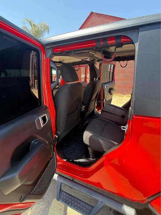 2022 Jeep JT Gladiator - Image 15 of 18