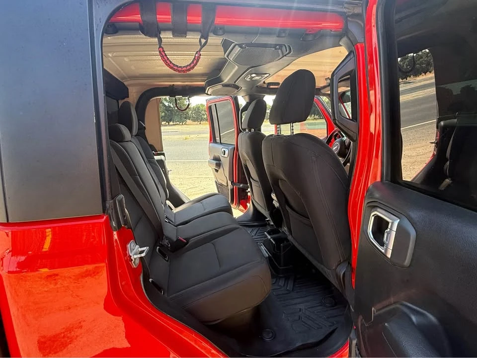 2022 Jeep JT Gladiator - Image 9 of 18