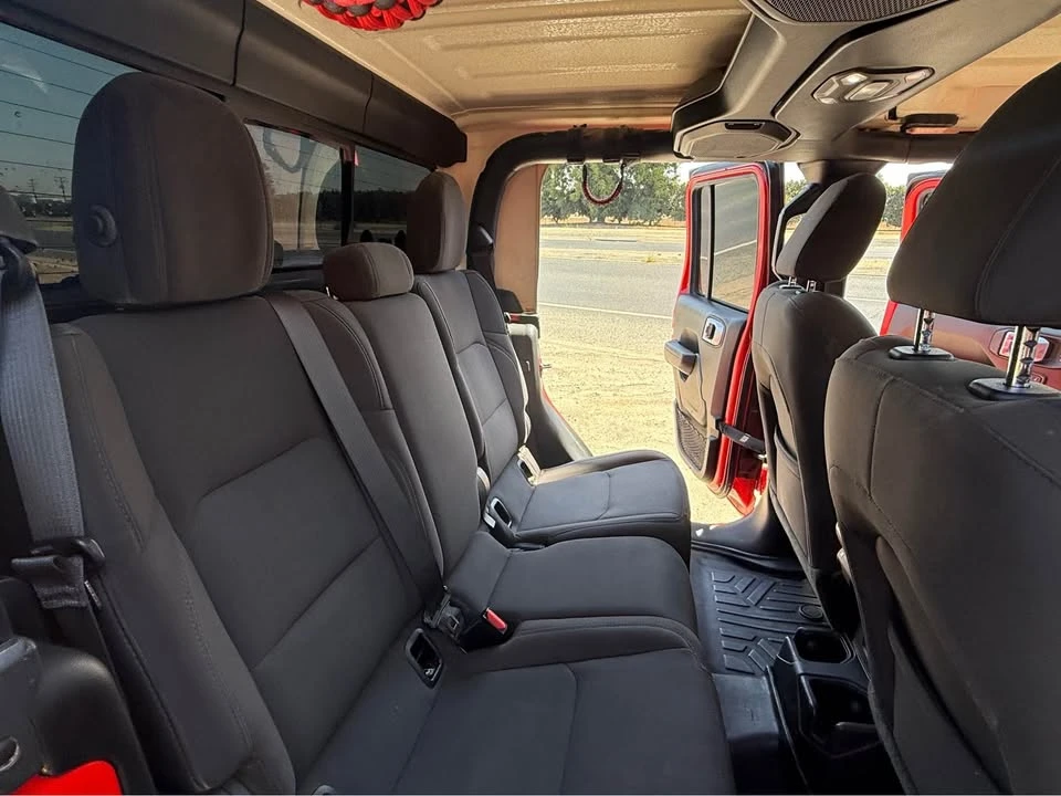2022 Jeep JT Gladiator - Image 10 of 18