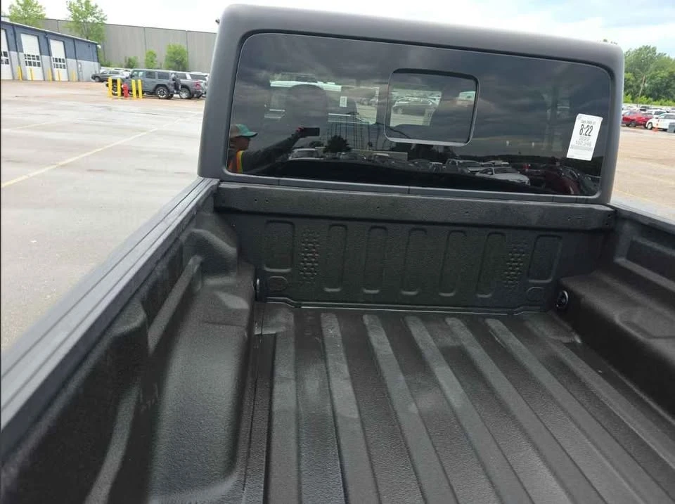 2022 Jeep JT Gladiator - Image 7 of 15