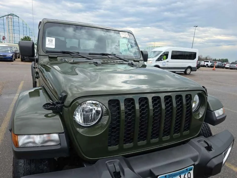 2022 Jeep JT Gladiator - Image 14 of 15