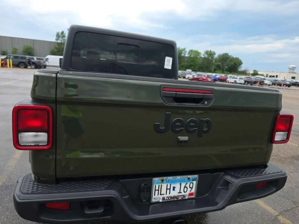 2022 Jeep JT Gladiator - Image 15 of 15