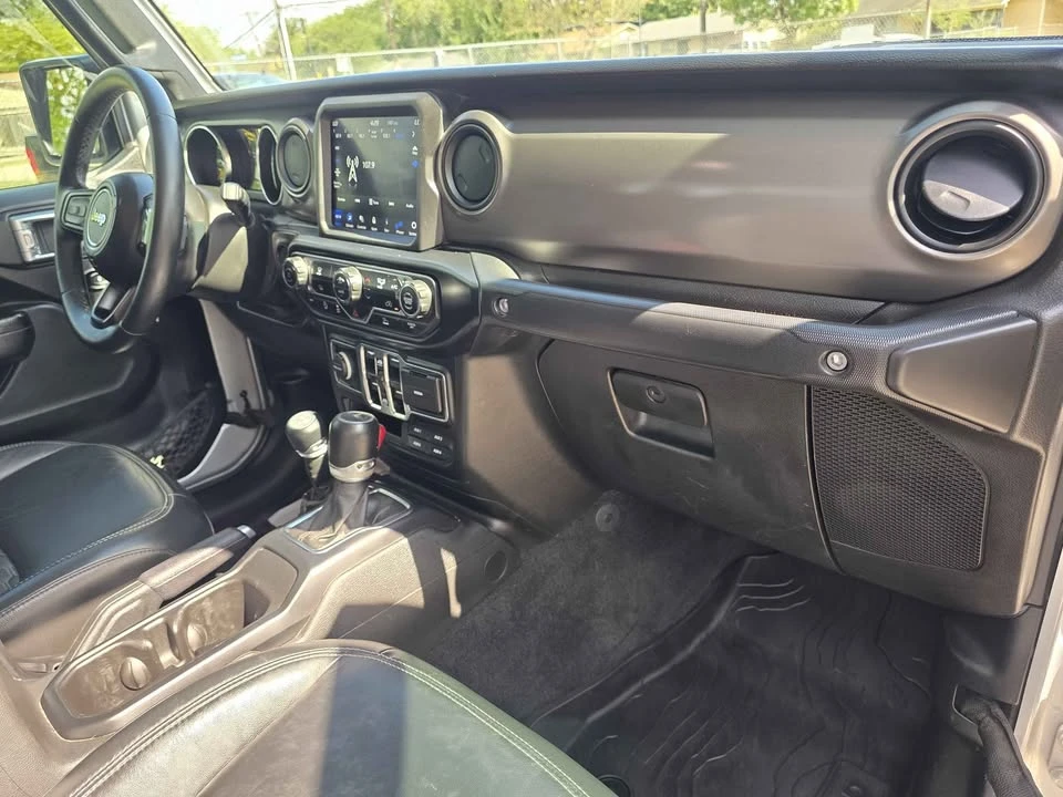 2022 Jeep JT Gladiator - Image 19 of 20