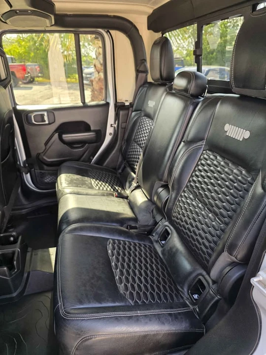 2022 Jeep JT Gladiator - Image 16 of 20