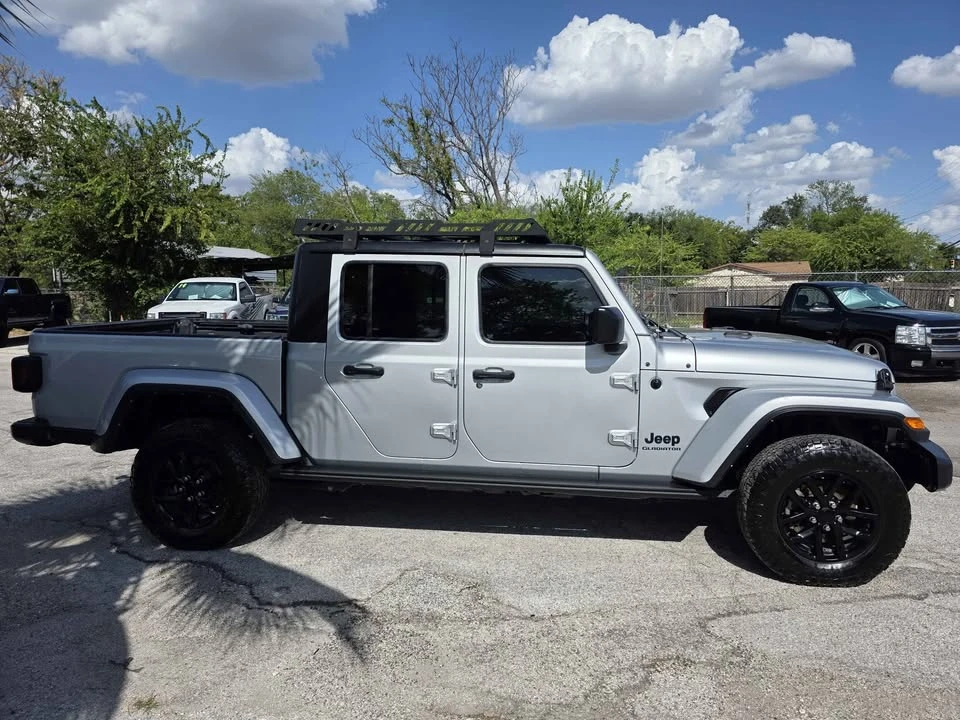 2022 Jeep JT Gladiator - Image 4 of 20