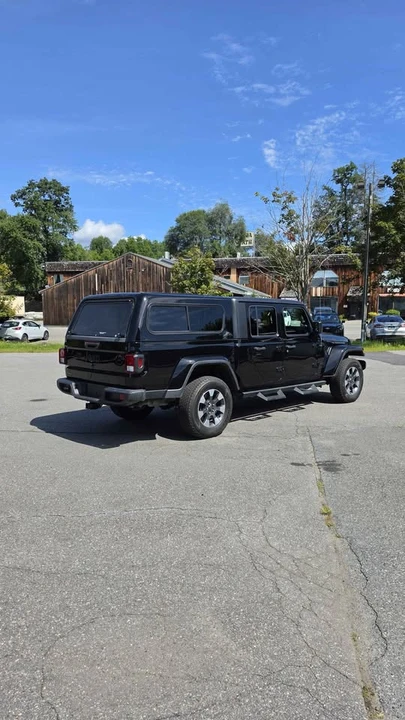 2022 Jeep JT Gladiator - Image 8 of 11