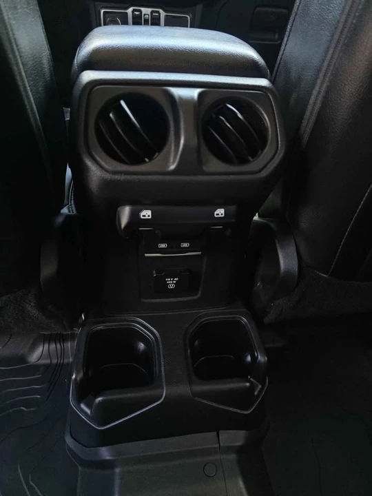 2022 Jeep JT Gladiator - Image 17 of 20