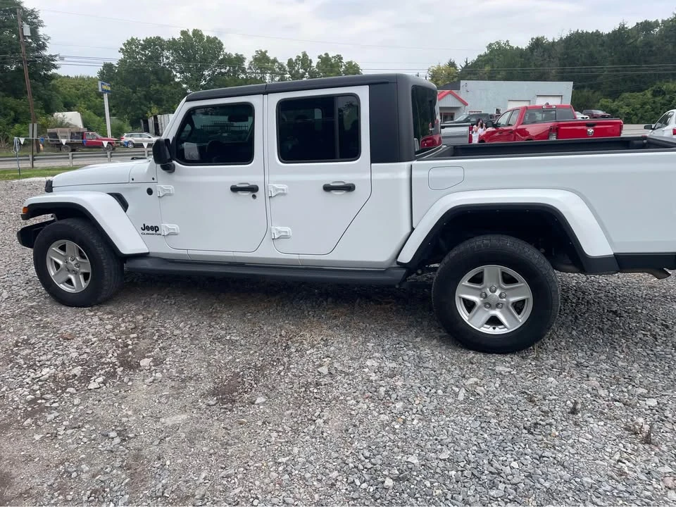 2022 Jeep JT Gladiator - Image 4 of 4