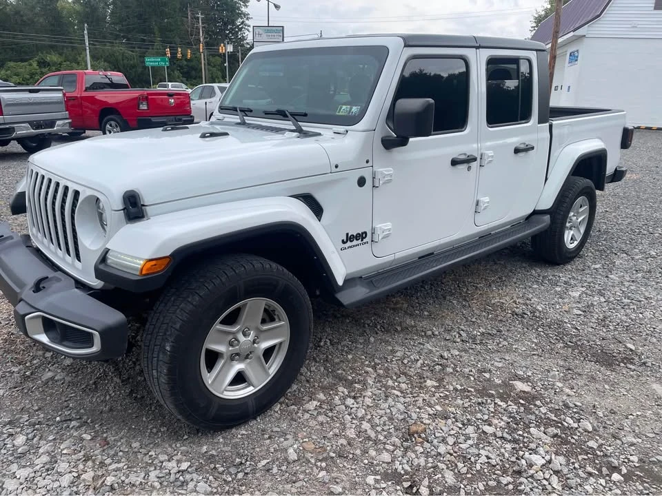 2022 Jeep JT Gladiator - Image 3 of 4