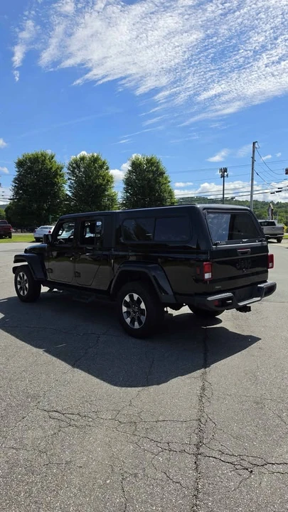 2022 Jeep JT Gladiator - Image 9 of 11