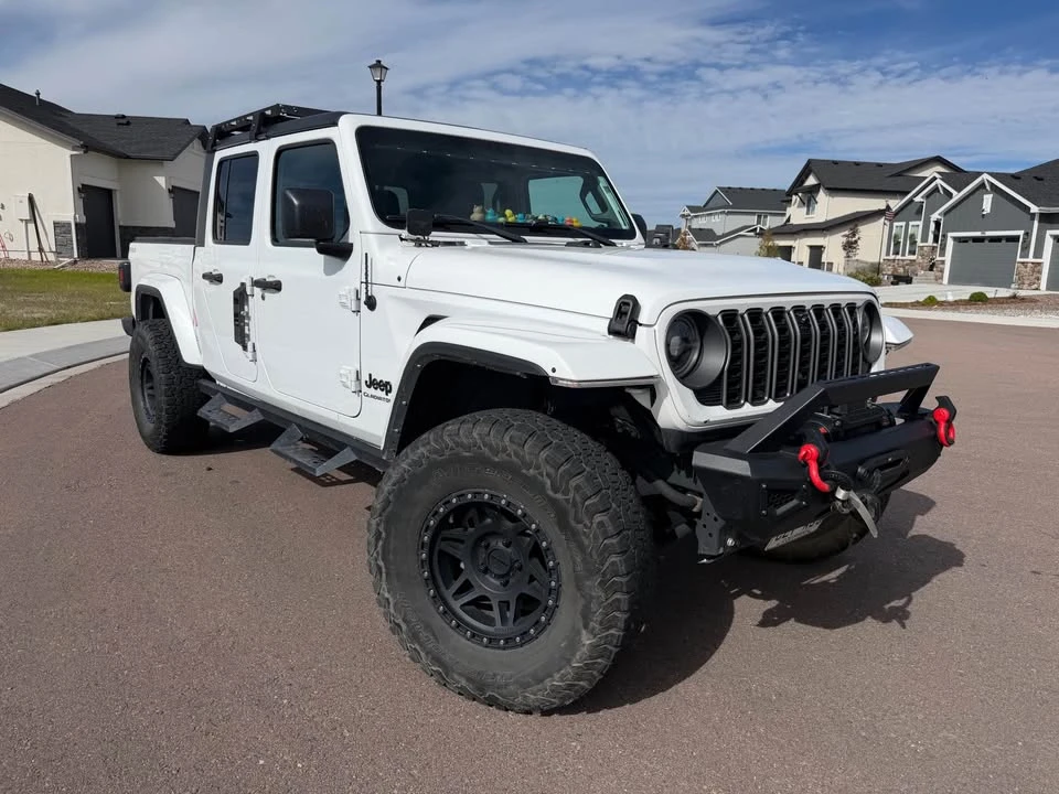2022 Jeep JT Gladiator - Image 4 of 15