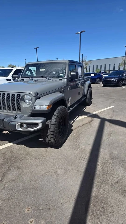 2022 Jeep JT Gladiator - Image 3 of 11