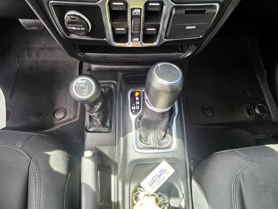 2022 Jeep JT Gladiator - Image 11 of 15