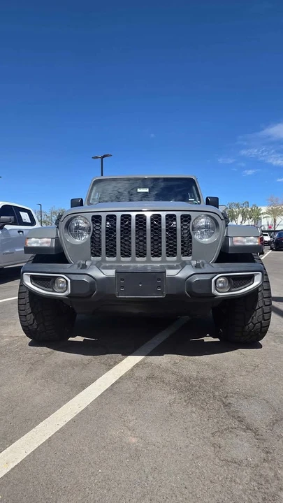 2022 Jeep JT Gladiator - Image 2 of 11