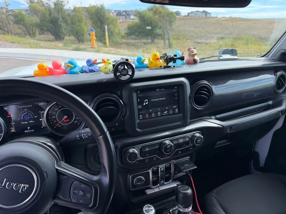 2022 Jeep JT Gladiator - Image 15 of 15