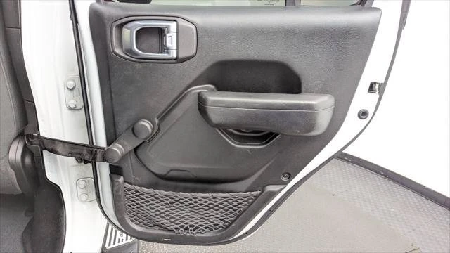 2022 Jeep JT Gladiator - Image 18 of 20