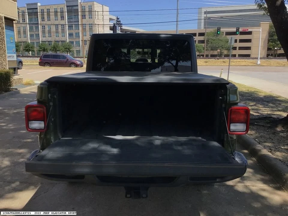 2022 Jeep JT Gladiator - Image 11 of 13