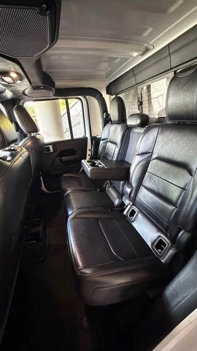 2022 Jeep JT Gladiator - Image 14 of 15