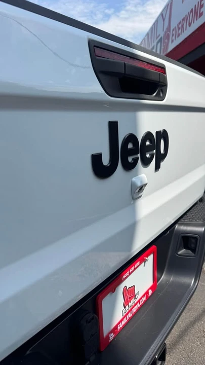 2022 Jeep JT Gladiator - Image 6 of 13