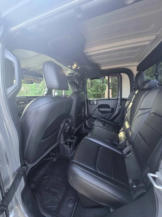 2022 Jeep JT Gladiator - Image 8 of 10