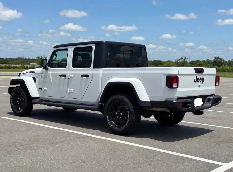 2022 Jeep JT Gladiator - Image 4 of 13