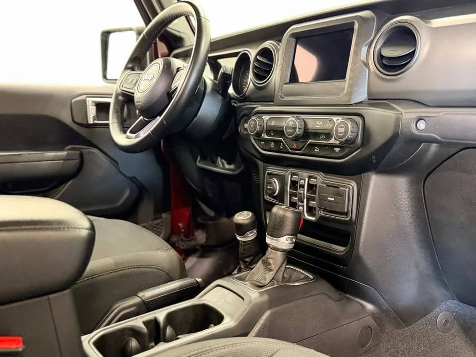 2022 Jeep JT Gladiator - Image 15 of 20