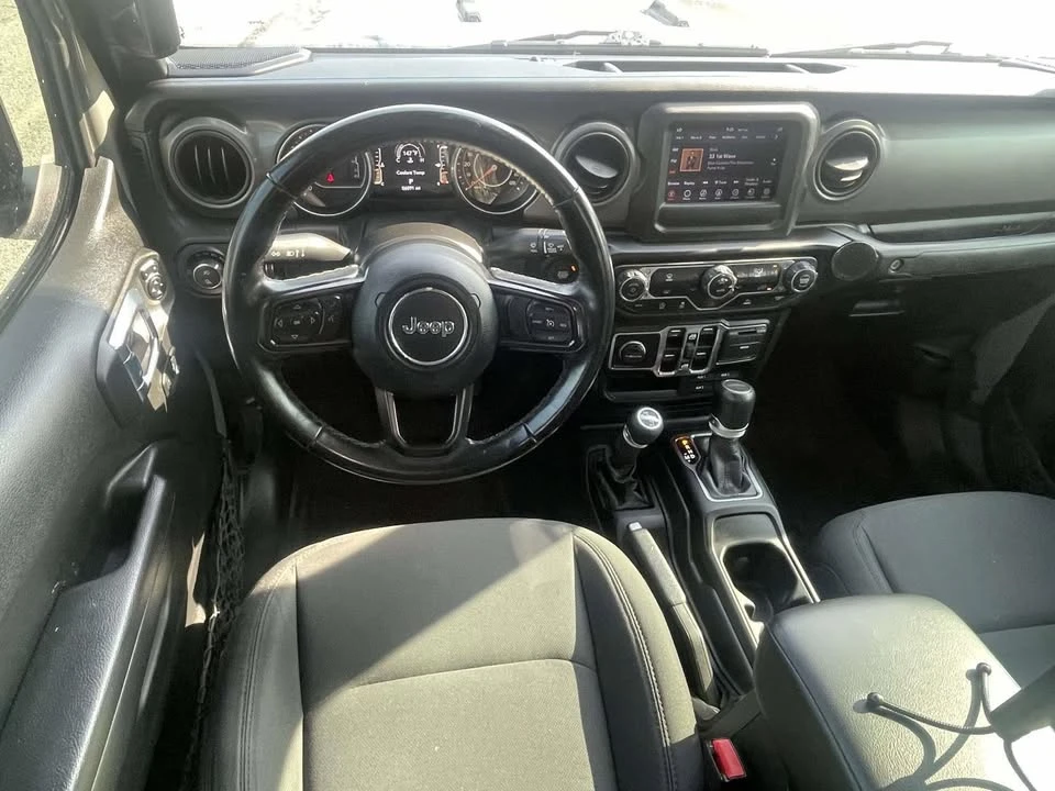 2022 Jeep JT Gladiator - Image 11 of 17
