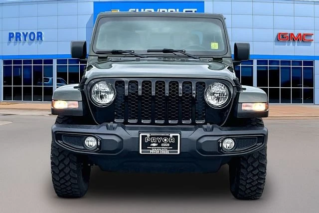 2022 Jeep JT Gladiator - Image 2 of 15