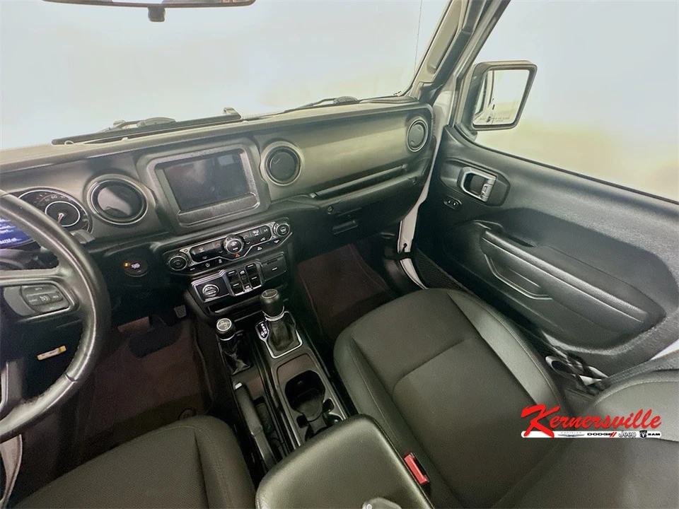 2022 Jeep JT Gladiator - Image 11 of 21