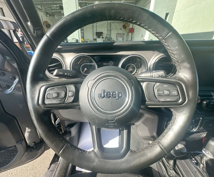2022 Jeep JT Gladiator - Image 3 of 12