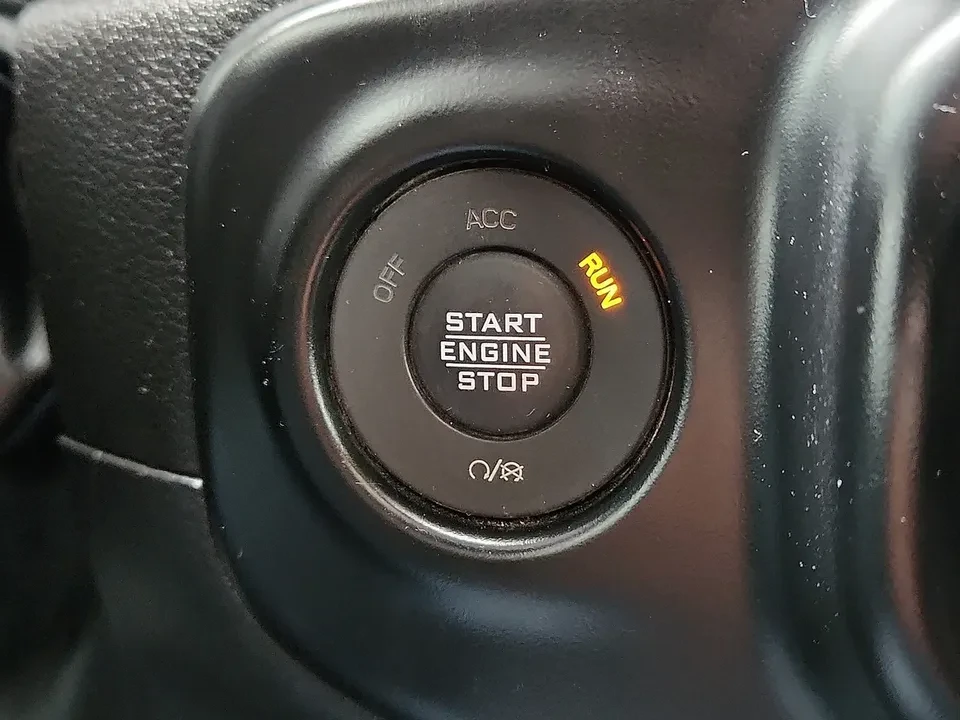 2022 Jeep JT Gladiator - Image 16 of 20