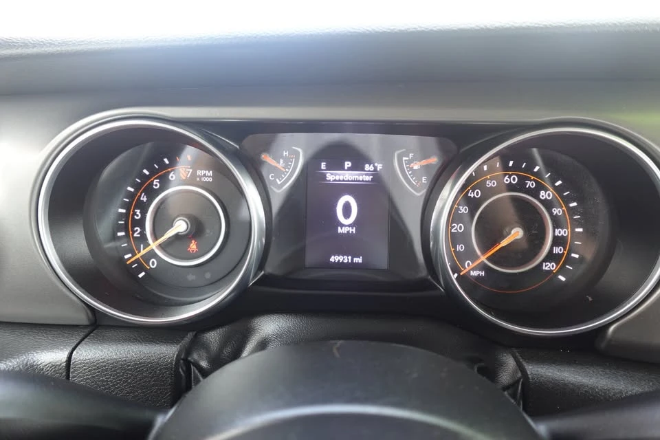 2022 Jeep JT Gladiator - Image 16 of 19