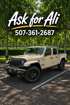 2022 Jeep Gladiator Willys Crew Cab