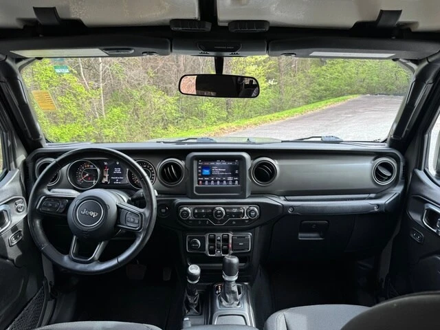 2022 Jeep JT Gladiator - Image 11 of 21