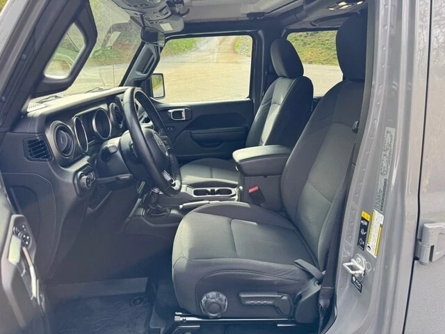 2022 Jeep JT Gladiator - Image 12 of 21