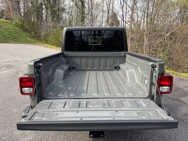 2022 Jeep JT Gladiator - Image 8 of 21