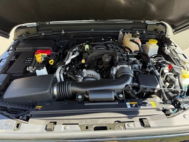 2022 Jeep JT Gladiator - Image 10 of 28