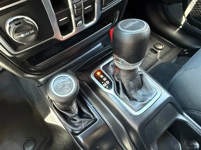 2022 Jeep JT Gladiator - Image 24 of 28
