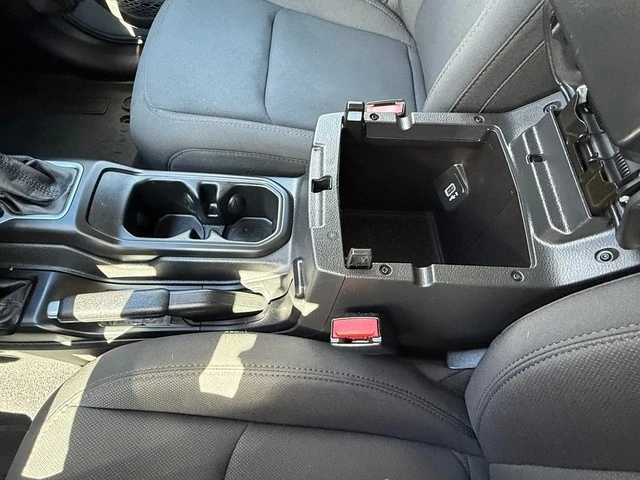 2022 Jeep JT Gladiator - Image 26 of 28