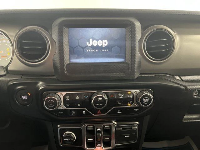 2022 Jeep JT Gladiator - Image 16 of 20